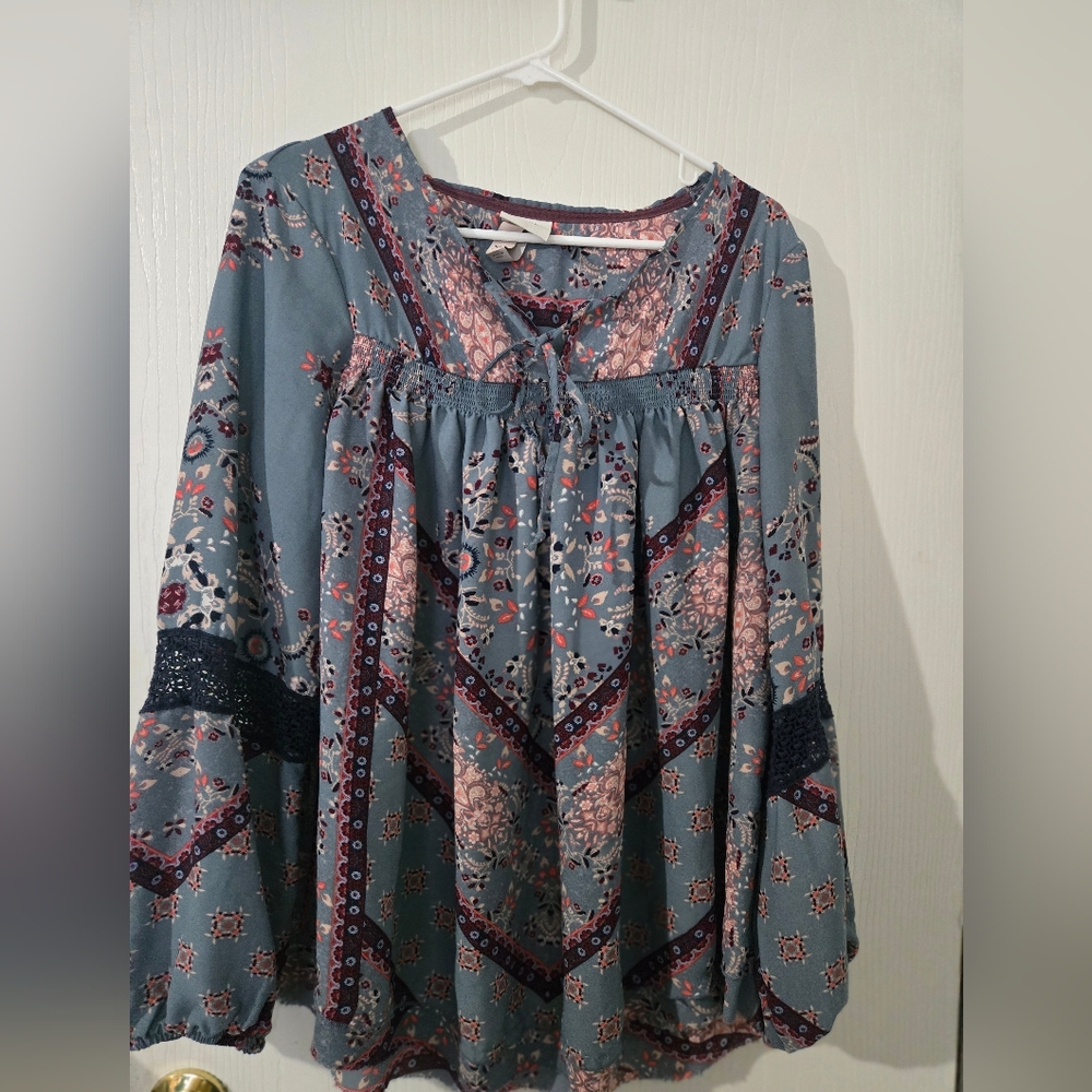 XXL Knox Rose Floral Blouse - Blue and Pink. See Through Patch On Sleeves.